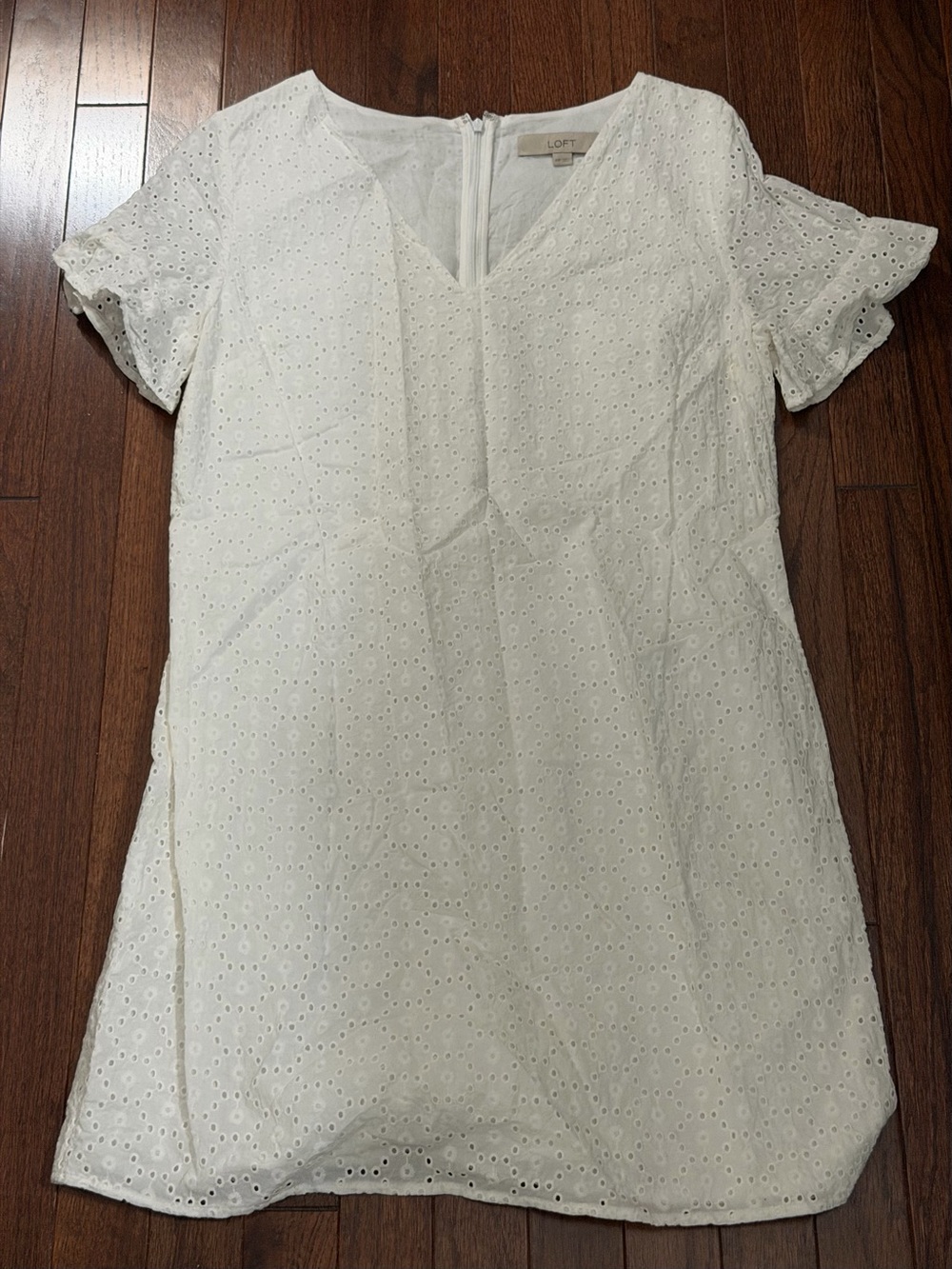 LOFT White Eyelet V-Neck Short Sleeve Tunic